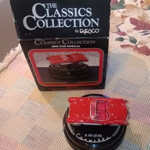 Enesco Red Classic Car Musical 1956 Corvette